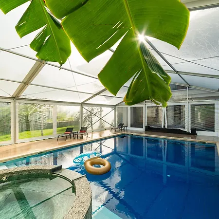 Florence Villa Tirana