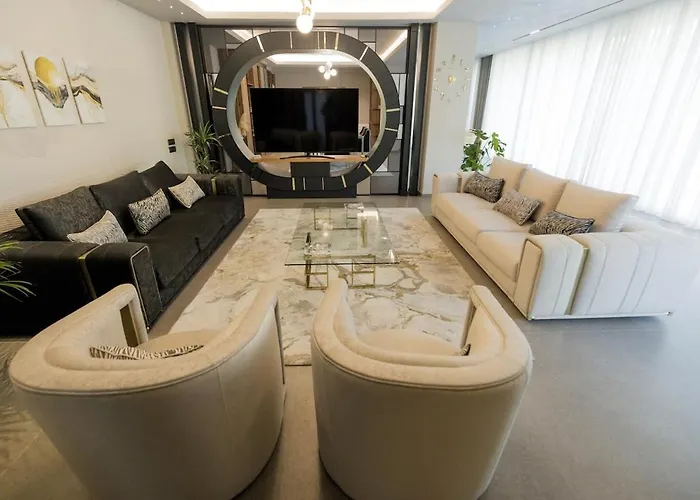 Florence Villa *